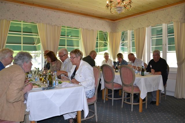 Läsåret 1958-59 klass 8 i Gransäterskolan i Bålsta | Foto: Tommy Hildorsson