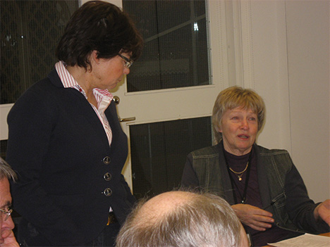 Solveig Zander, Enköping, informerade om riksdagsarbetet