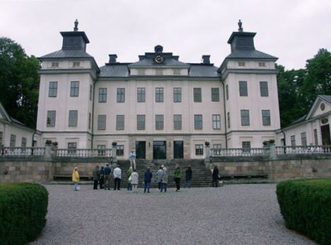 Sj&ouml;&ouml; slott