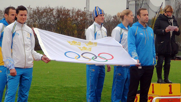 Invigningen med olympierna och Agneta Hägglund kommunalråd | Foto: Attila Gal