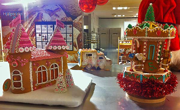 Pepparkakshus utställning på ICA Kvantum | Foto: Attila Gal