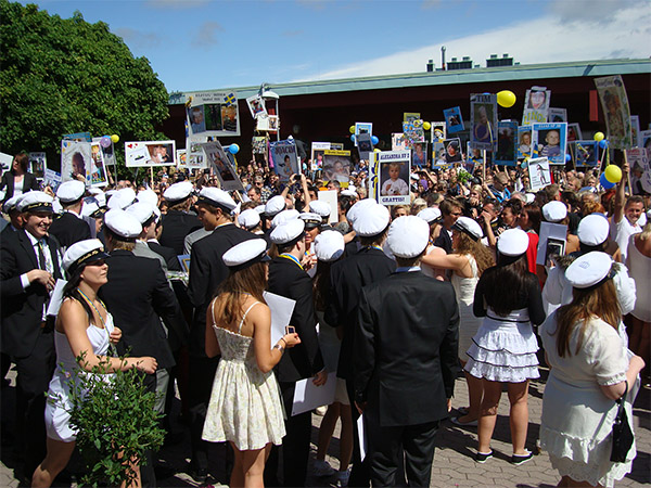 Fridegårdsgymnasiet bjuder in till Studenten 2013