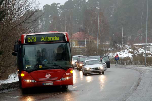 Buss åkte av vägen i Bålsta | Foto: Tore Dahlström
