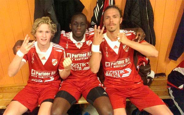 Dagens tre målskyttar Alexander Ellhar, Heradi Simba och Love Damgren Nyberg | Foto: Håbo FF