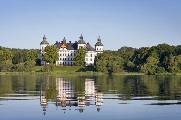 Nya aktiviteter blandas med traditioner på nationaldagen i Skokloster