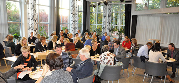 Nästa frukostmöte äger rum den 1 november 