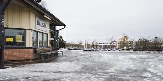 Pendlarparkeringen vid Stationsvägen stängs av måndagen den 26 mars 