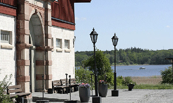 Kommunfullmäktige sammanträder på Skokloster Wärdshus