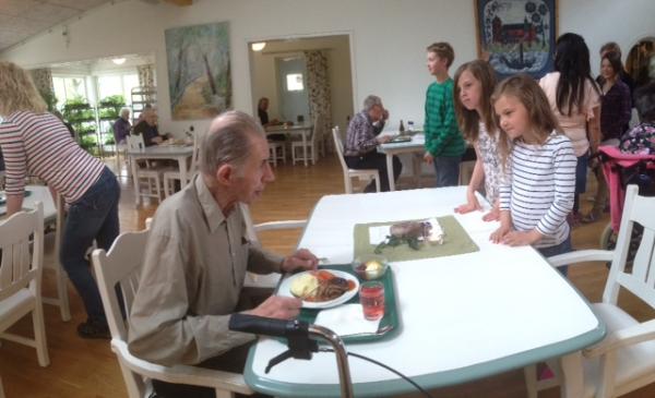 Sång och underhållning på Pomona Sång och underhållning på Pomona